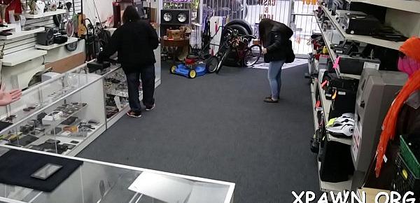  Some sex in shop is filmed